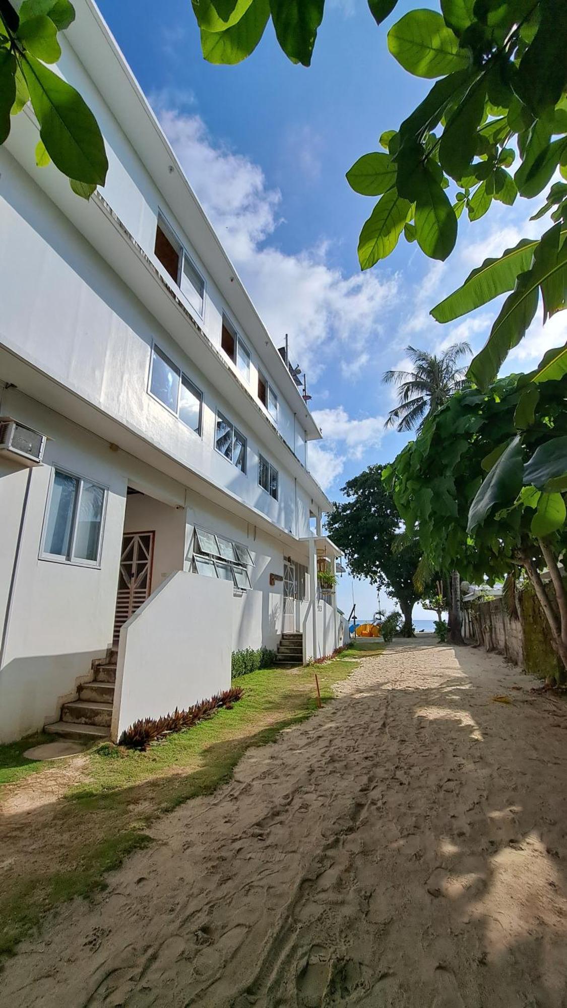 In Dai Aquasports And Beach Resort Санта-Фе Екстер'єр фото